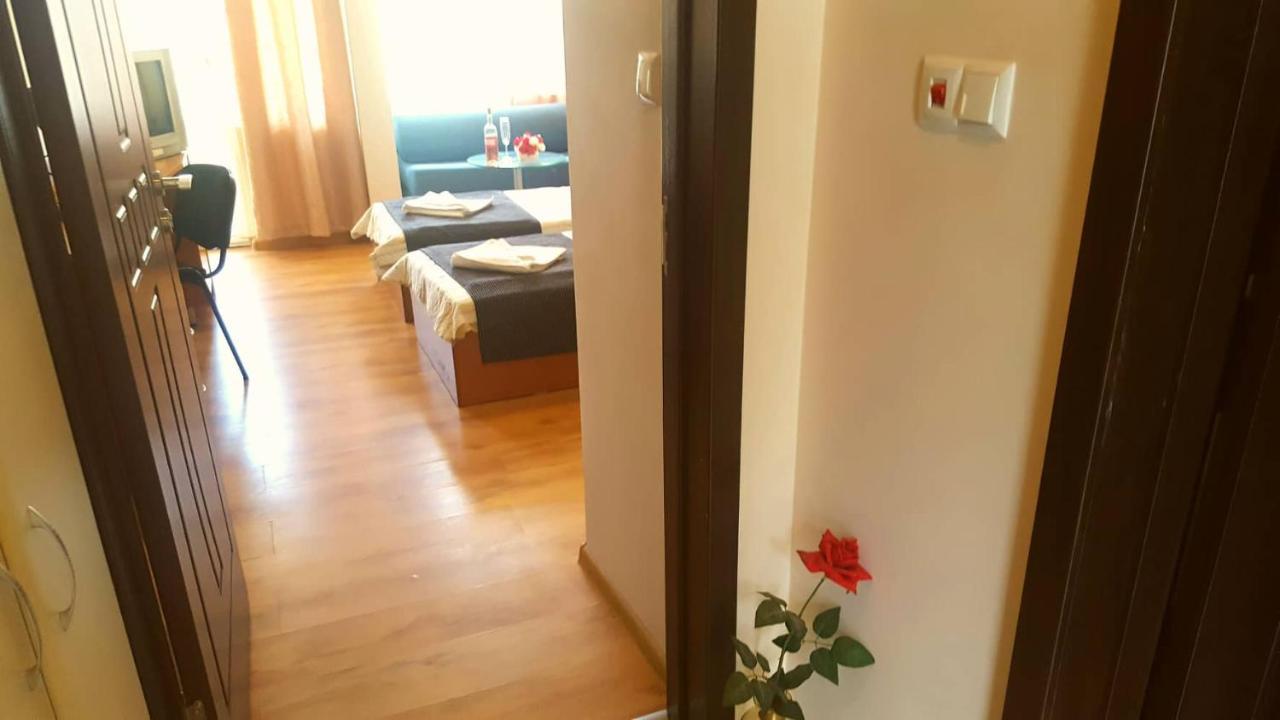 Family Hotel Solar Central Sluneční pobřeží Exteriér fotografie